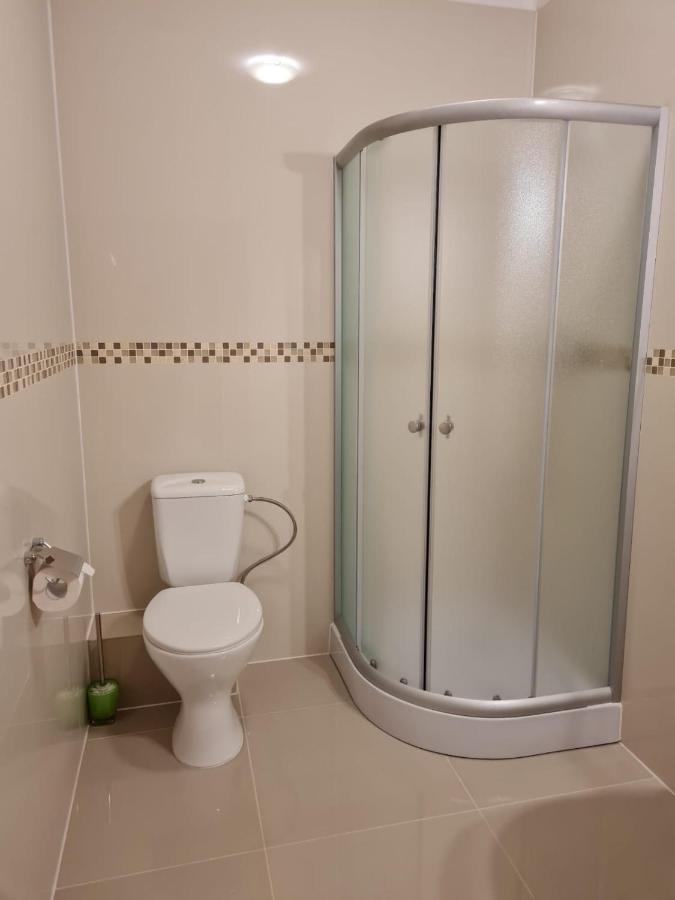 Grundenberga Hotel With Self Check-In Baldone Buitenkant foto